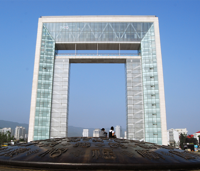 Weihai Uluslararası Ekonomi ve Ticaret Değişim Merkezi Çelik Yapı Projesi için Yanmaz ve Korozyon Önleyici Kaplamalar (İhale Bölümü Üç)